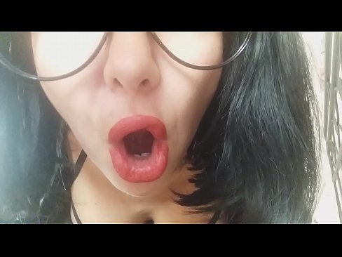 ❤️ Kara, via duonpatrino ne lasos vin iri al lernejo hodiaŭ... Mi bezonas vin tro multe... ️❌ Bonega porno ĉe eo.hdpornpics.ru ❌❤